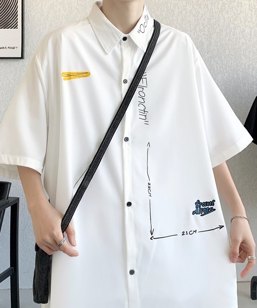 FVLMEN（フルメン）の「【FVLMEN】logoprint halfsleeve shirt/ロゴプリント ハーフスリーブ シャツ（シャツ/ブラウス・メンズ・ブラック/ブルー/ホワイト・MEDIUM/LARGE/X-LARGE）」の14枚目の写真