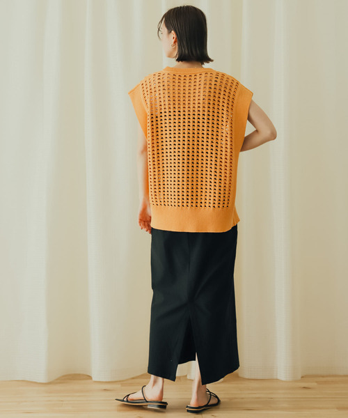 SENSE OF PLACE by URBAN RESEARCH（センスオブプレイスバイアーバンリサーチ）の「ホールメッシュキーネックニットベスト（ベスト・レディース・アイボリー/オレンジ/ブラック・ONE）」の22枚目の写真