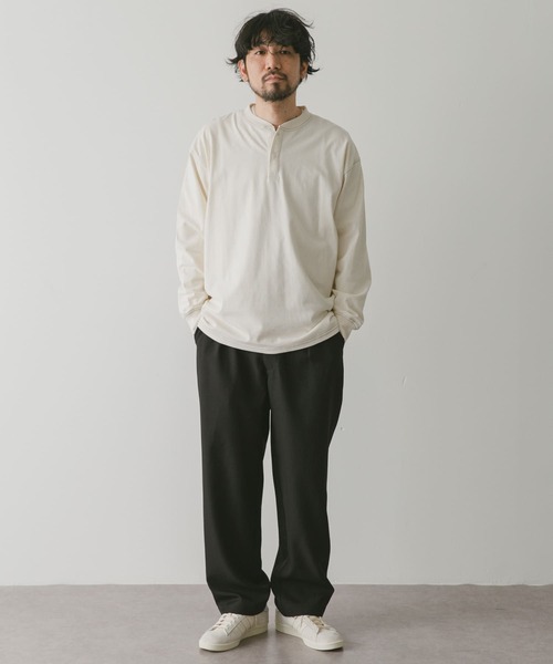 URBAN RESEARCH DOORS（アーバンリサーチドアーズ）の「配色stヘンリーネックロングスリーブTシャツ（Tシャツ/カットソー・メンズ・モカ/オフホワイト/ブルー・MEDIUM/LARGE）」の16枚目の写真