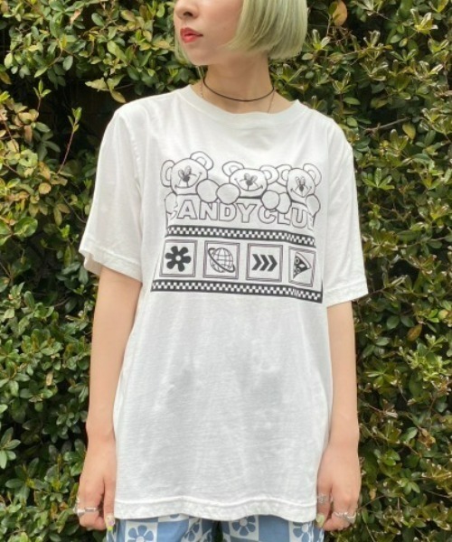 Candy Stripper(キャンディストリッパー)の「CANDY CLIB Tシャツ(Tシャツ/カットソー・レディース・ライトブルー/ブラック/オフホワイト/グリーン・2/3/4)」の2枚目の写真