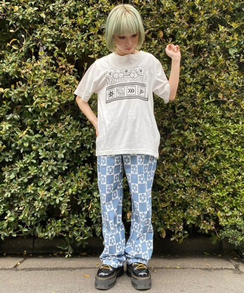 Candy Stripper(キャンディストリッパー)の「CANDY CLIB Tシャツ(Tシャツ/カットソー・レディース・ライトブルー/ブラック/オフホワイト/グリーン・2/3/4)」の13枚目の写真