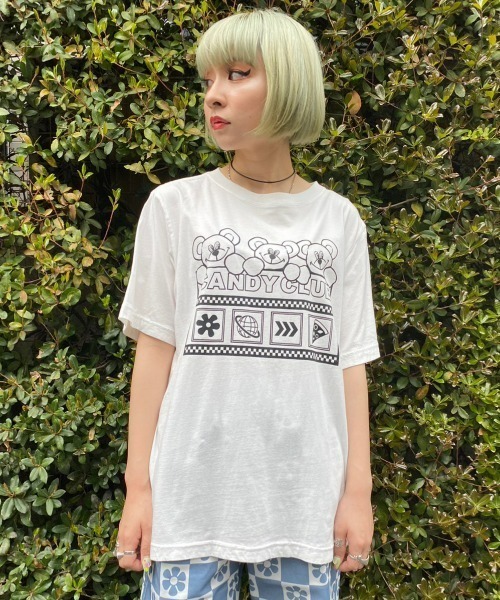 Candy Stripper(キャンディストリッパー)の「CANDY CLIB Tシャツ(Tシャツ/カットソー・レディース・ライトブルー/ブラック/オフホワイト/グリーン・2/3/4)」の11枚目の写真