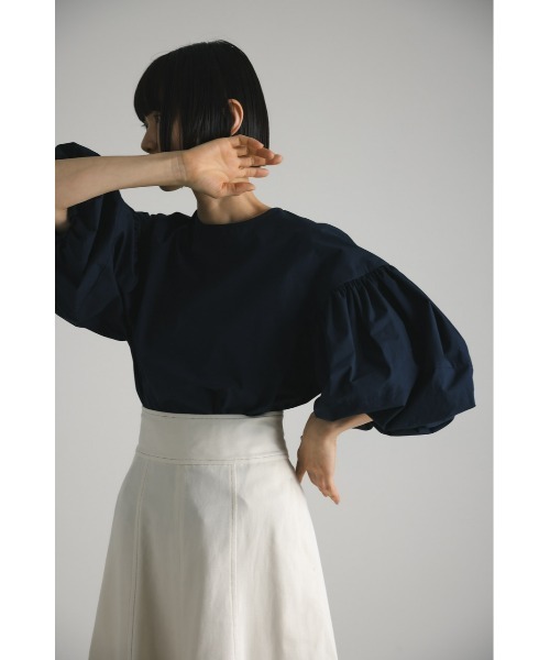 STYLEMIXER（スタイルミキサー）の「ボリュームスリーブブラウス（シャツ/ブラウス・レディース・ホワイト/ネイビー/ライトベージュ・FREE）」の21枚目の写真