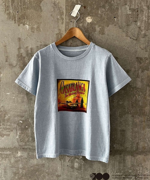 LOWRYS FARM(ローリーズファーム)の「ワーナー・ブラザーズCASABLANCATシャツ 192755(Tシャツ/カットソー・レディース・チャコールグレー/ブルー/ホワイト・FREE)」の3枚目の写真
