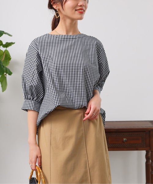 Chez toi(シェトワ)の「袖ボリューム綿混ブラウス(シャツ/ブラウス・レディース・ブルー/ピンク/イエロー/ブラック/オフホワイト・FREE)」の19枚目の写真