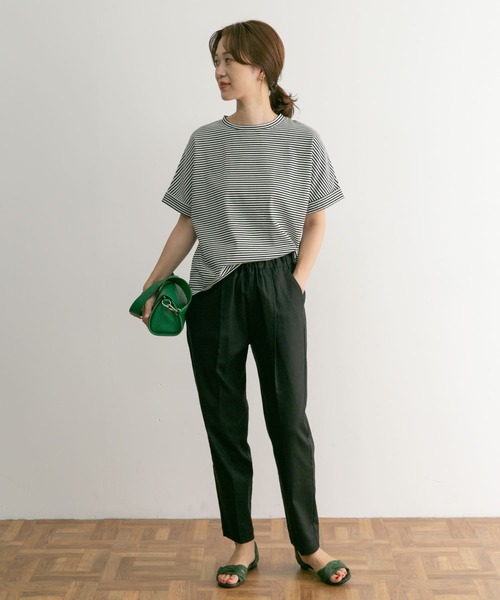 URBAN RESEARCH DOORS(アーバンリサーチドアーズ)の「リネン混テーパードイージーパンツ(その他パンツ・レディース・ベージュ/カーキ/ブラック・SMALL/MEDIUM)」の15枚目の写真