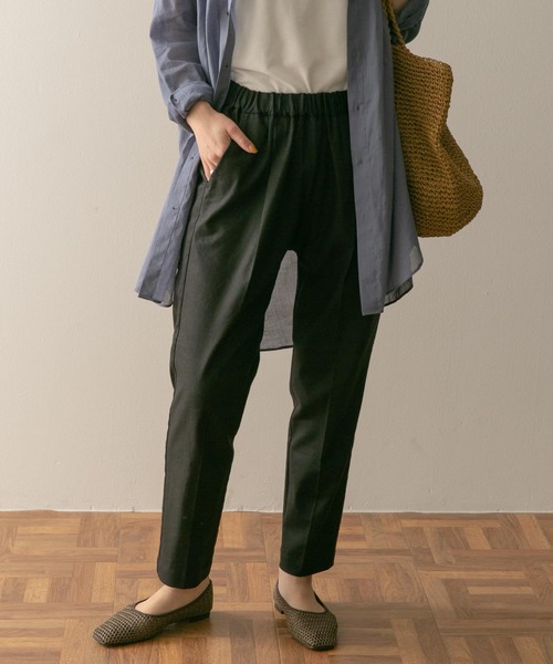 URBAN RESEARCH DOORS(アーバンリサーチドアーズ)の「リネン混テーパードイージーパンツ(その他パンツ・レディース・ベージュ/カーキ/ブラック・SMALL/MEDIUM)」の11枚目の写真