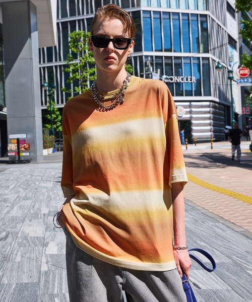 ENDER PRODUCTS（エンダープロダクツ）の「グラデーションパターン ビッグシルエットクルーネックTシャツ【ENDER PRODUCTS/エンダープロダクツ】（Tシャツ/カットソー・メンズ・グリーン/ブルー/オレンジ・M/L）」の15枚目の写真