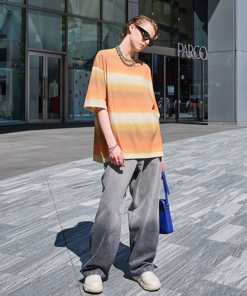 ENDER PRODUCTS（エンダープロダクツ）の「グラデーションパターン ビッグシルエットクルーネックTシャツ【ENDER PRODUCTS/エンダープロダクツ】（Tシャツ/カットソー・メンズ・グリーン/ブルー/オレンジ・M/L）」の22枚目の写真