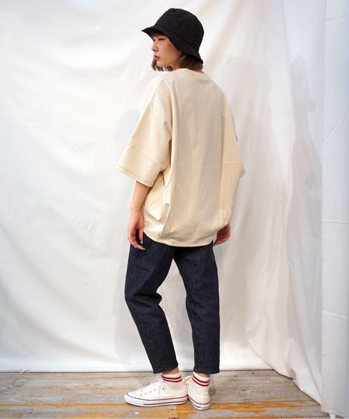 BROOKLYN OVERALL(ブルックリンオーバーオール)の「ヘムタックTシャツ(Tシャツ/カットソー・レディース・オフホワイト/ベージュ/アッシュグレー/ブラウン・FREE)」の22枚目の写真