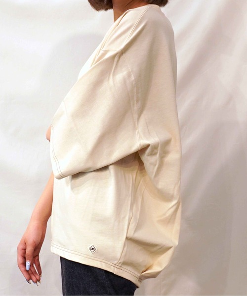 BROOKLYN OVERALL(ブルックリンオーバーオール)の「ヘムタックTシャツ(Tシャツ/カットソー・レディース・オフホワイト/ベージュ/アッシュグレー/ブラウン・FREE)」の14枚目の写真