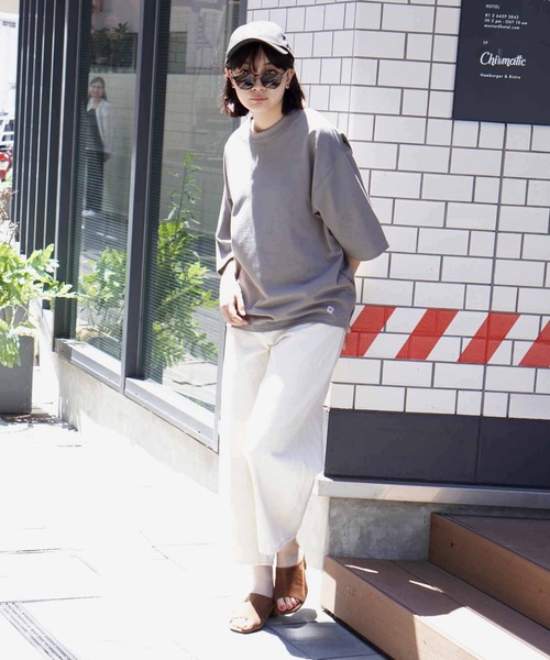 BROOKLYN OVERALL(ブルックリンオーバーオール)の「ヘムタックTシャツ(Tシャツ/カットソー・レディース・オフホワイト/ベージュ/アッシュグレー/ブラウン・FREE)」の10枚目の写真