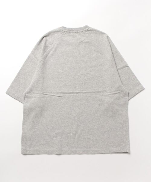 PBLIM（ページボーイリム）の「PBLIM/ラグランカレッジスウェット（スウェット・レディース・グレー/ライトベージュ/ネイビー・MEDIUM/LARGE）」の11枚目の写真