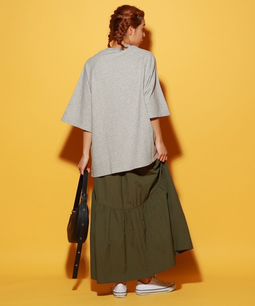 PBLIM（ページボーイリム）の「PBLIM/ラグランカレッジスウェット（スウェット・レディース・グレー/ライトベージュ/ネイビー・MEDIUM/LARGE）」の16枚目の写真