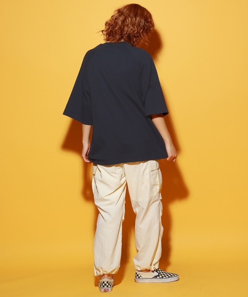 PBLIM（ページボーイリム）の「PBLIM/ラグランカレッジスウェット（スウェット・レディース・グレー/ライトベージュ/ネイビー・MEDIUM/LARGE）」の22枚目の写真