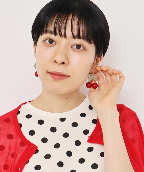 Dot＆Stripes CHILD WOMAN（ドットアンドストライプス　チャイルドウーマン）の「チェリーモチーフイヤリング（イヤリング・レディース・レッド・FREE）」の13枚目の写真
