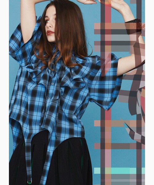 PUBLUX(パブリュクス)の「SeeSew/シーソー GARTER BLOUSE/ガーターフリルブラウス(シャツ/ブラウス・レディース・ブルー/グリーン・フリ-)」の2枚目の写真
