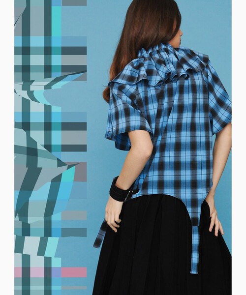 PUBLUX(パブリュクス)の「SeeSew/シーソー GARTER BLOUSE/ガーターフリルブラウス(シャツ/ブラウス・レディース・ブルー/グリーン・フリ-)」の11枚目の写真