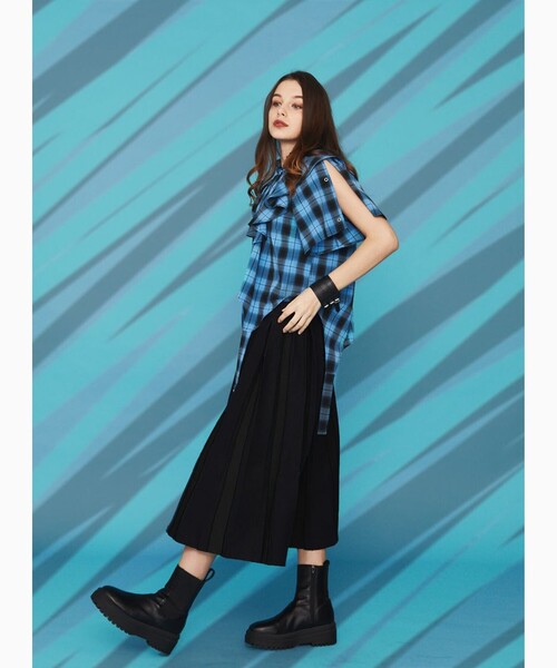 PUBLUX(パブリュクス)の「SeeSew/シーソー GARTER BLOUSE/ガーターフリルブラウス(シャツ/ブラウス・レディース・ブルー/グリーン・フリ-)」の18枚目の写真