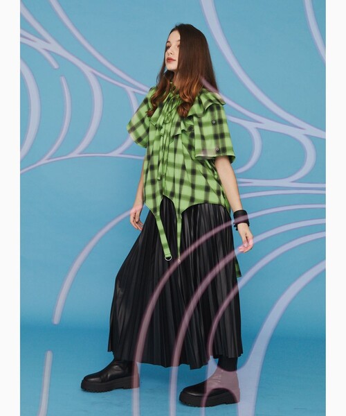 PUBLUX(パブリュクス)の「SeeSew/シーソー GARTER BLOUSE/ガーターフリルブラウス(シャツ/ブラウス・レディース・ブルー/グリーン・フリ-)」の4枚目の写真