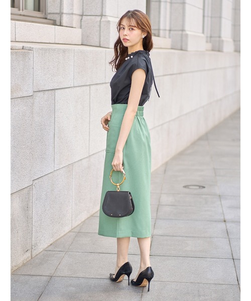 tocco closet(トッコ クローゼット)の「ポケット付きフロントファスナーストレッチオックスタイトスカート(スカート・レディース・ライトグレー/レッド/グリーン・M)」の4枚目の写真