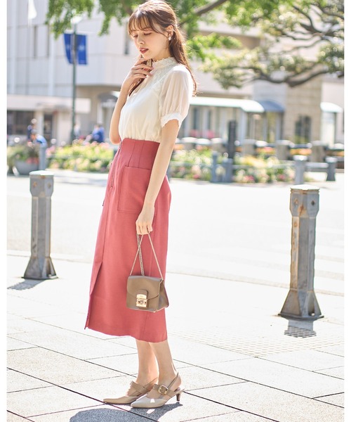 tocco closet(トッコ クローゼット)の「ポケット付きフロントファスナーストレッチオックスタイトスカート(スカート・レディース・ライトグレー/レッド/グリーン・M)」の9枚目の写真