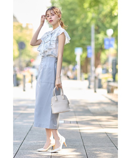 tocco closet(トッコ クローゼット)の「ポケット付きフロントファスナーストレッチオックスタイトスカート(スカート・レディース・ライトグレー/レッド/グリーン・M)」の22枚目の写真