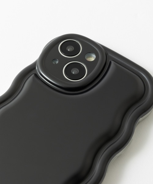 emonique（エモニーク）の「ブラケットホルダー付き うねうね メタリック/クリア iPhoneケース カバー 11/12/12pro/13/14/14pro/15/15pro（スマホケース/カバー・レディース・シルバー/ブラック/パープル/ゴールド/シルバー系その他・B/D/E/F/G/H/L/K）」の13枚目の写真