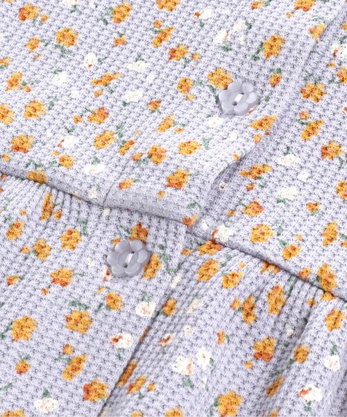 Ampersand（アンパサンド）の「お花柄前あきパジャマ（ルームウェア/パジャマ・キッズ・キナリ/ラベンダー・140/130/120/110/100/80/90）」の4枚目の写真