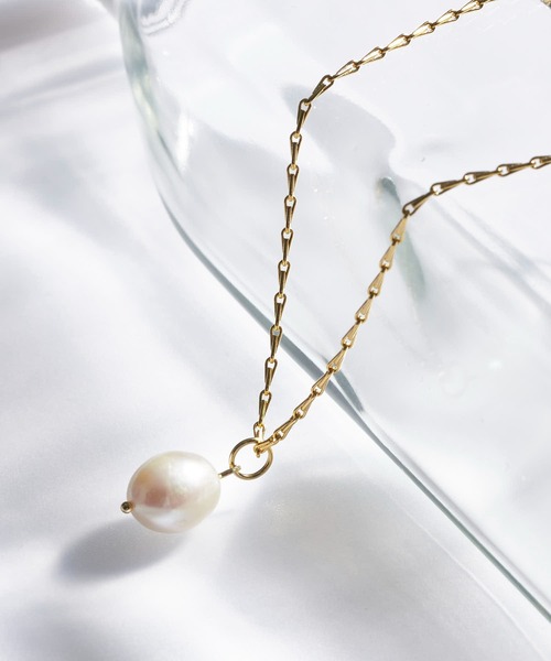 ADPOSION（アドポーション）の「【日本製】淡水パールネックレス（ネックレス・レディース・ゴールド/シルバー・FREE）」の2枚目の写真