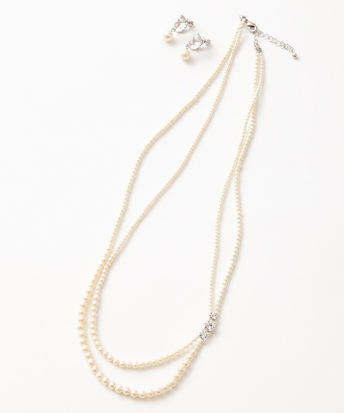 AIMER（エメ）の「2連ラインストーン×パールイヤリング（イヤリング・レディース・ゴールド/シルバー・FREE）」の13枚目の写真