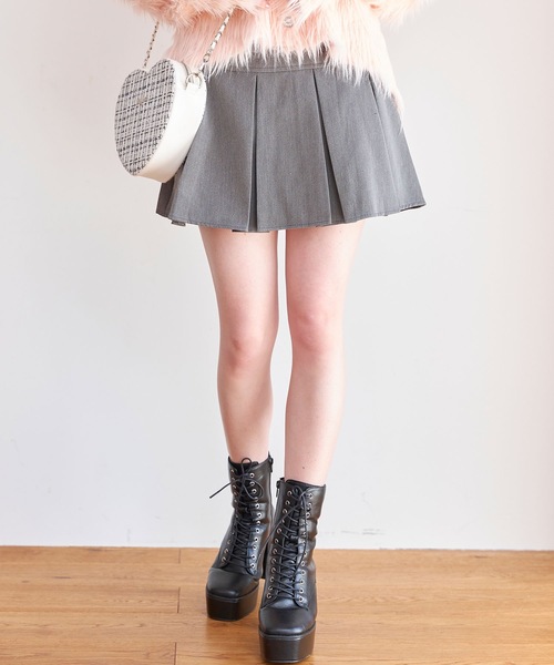 titty&Co. PETIT(ティティアンドコープティ)の「【titty&Co.PETIT 】ボックスプリーツミニスカパン(スカート・レディース・グレー/ブラック・FREE)」の8枚目の写真