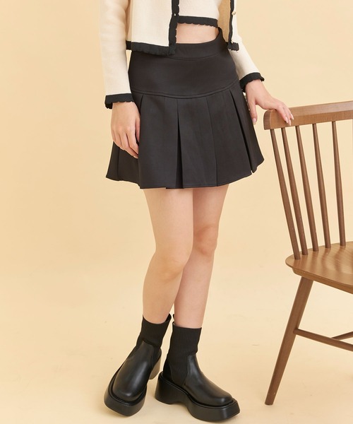 titty&Co. PETIT(ティティアンドコープティ)の「【titty&Co.PETIT 】ボックスプリーツミニスカパン(スカート・レディース・グレー/ブラック・FREE)」の15枚目の写真