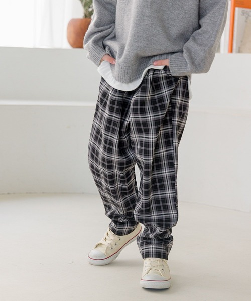 GLOBAL WORK(グローバルワーク)の「起毛サマ楽テーパード/907681(その他パンツ・キッズ・チェック/その他/ブラック・160cm/110cm/130cm/150cm/100cm/120cm/140cm)」の14枚目の写真