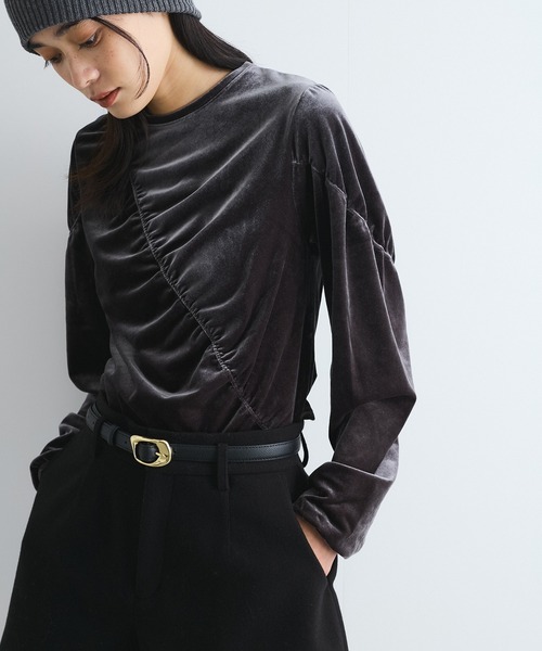 VIS(ビス)の「【洗える】ベロアシャーリングプルオーバー(Tシャツ/カットソー・レディース・グレー系その他/チャコールグレー/グリーン系その他・FREE)」の16枚目の写真