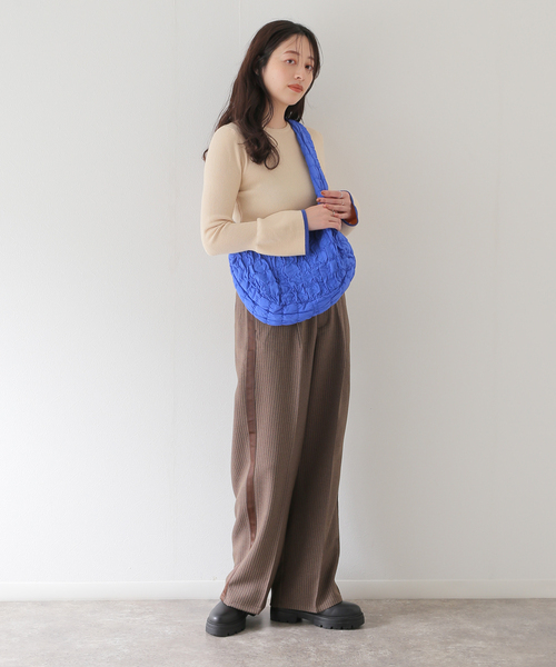COMMRE（コムル）の「【COMMRE / コムル】ベルスリーブニットプルオーバー（ニット/セーター・レディース・ブラウン/ベージュ/ネイビー・FREE）」の9枚目の写真