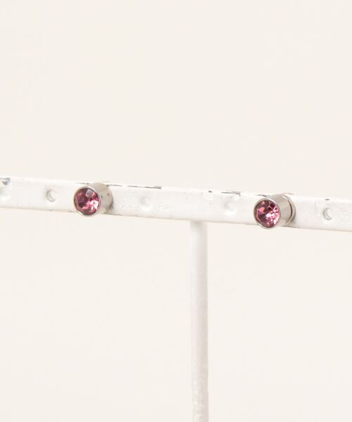 Fun & Daily（ファンアンドデイリー）の「F&D : カラーストーンマグネットクリップ（イヤリング・レディース・イエロー/ブラック/ブルー/クリア/グリーン/ピンク/レッド/ライトブルー・FREE）」の17枚目の写真