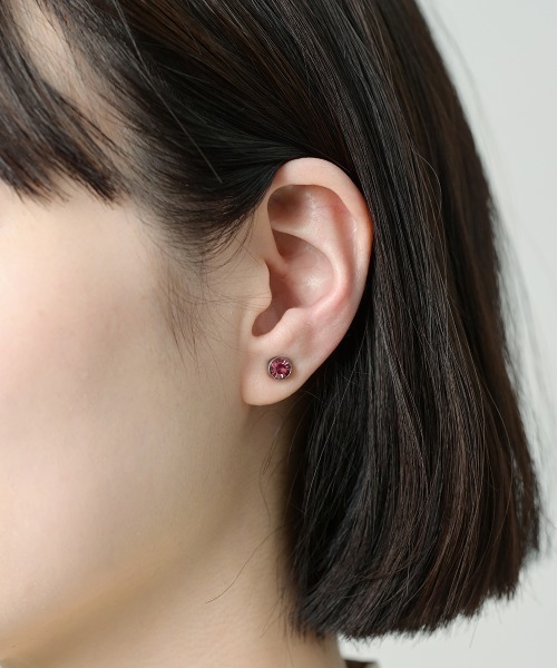 Fun & Daily（ファンアンドデイリー）の「F&D : カラーストーンマグネットクリップ（イヤリング・レディース・イエロー/ブラック/ブルー/クリア/グリーン/ピンク/レッド/ライトブルー・FREE）」の14枚目の写真