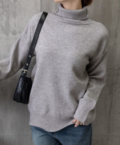 Miniministore(ミニミニストア)の「【新カラー追加】タートルネックニット レディース 秋冬服(ニット/セーター・レディース・アイボリー/ダークグレー/ブルー/レッド/ベージュ/モカ/ブラック/ネイビー/ライトグレー・フリー)」の4枚目の写真
