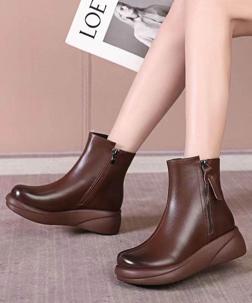 STYLEBLOCK(スタイルブロック)の「サイドファスナーレザー調ショートブーツ(ブーツ・レディース・ブラック/ブラウン・37/38/36/39/35/40)」の1枚目の写真