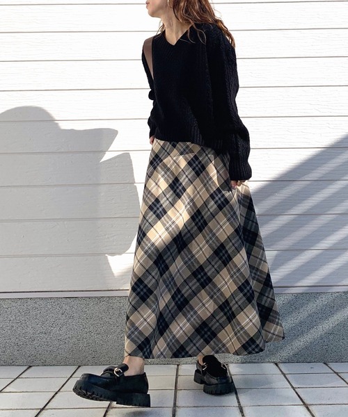 Q（キュー）の「ケーブルニット（ニット/セーター・レディース・ベージュ/ブラック・MEDIUM）」の14枚目の写真