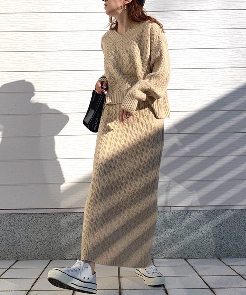 Q（キュー）の「ケーブルニット（ニット/セーター・レディース・ベージュ/ブラック・MEDIUM）」の12枚目の写真