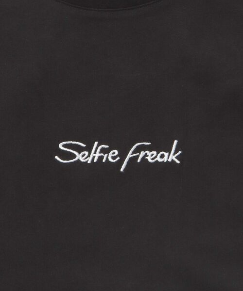 TIMELY WARNING（タイムリーワーニング）の「【SELFIE GIRL】イラストバックプリントビックシルエットロンT（Tシャツ/カットソー・メンズ・その他2/その他1/ホワイト/ブラック/その他3/その他5/その他4/その他6・LARGE/MEDIUM）」の12枚目の写真