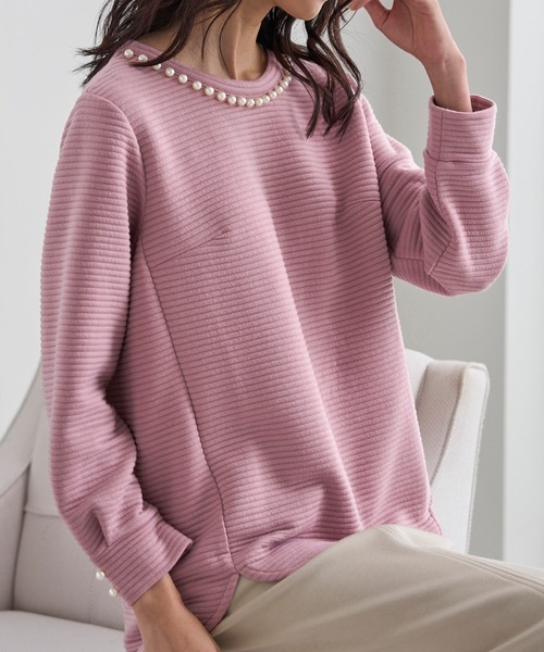 BELLUNA PLUS(ベルーナ)の「パール使いふくれジャカードプルオーバー(Tシャツ/カットソー・レディース・ネイビー/ピンク/アイボリー・X-LARGE/LARGE/MEDIUM)」の1枚目の写真