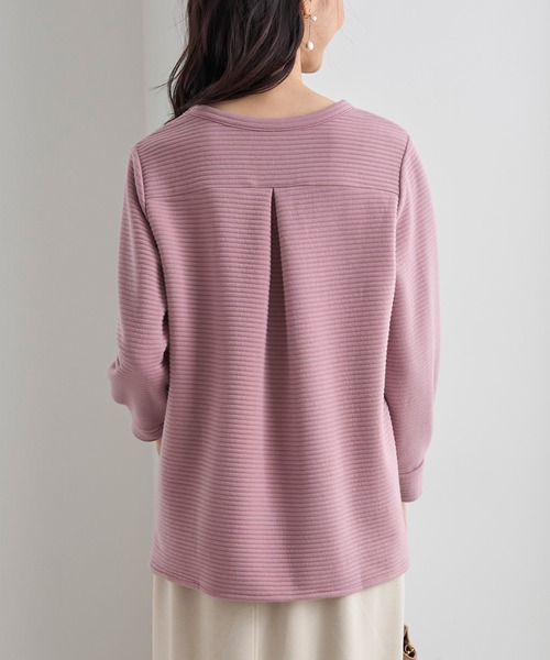 BELLUNA PLUS(ベルーナ)の「パール使いふくれジャカードプルオーバー(Tシャツ/カットソー・レディース・ネイビー/ピンク/アイボリー・X-LARGE/LARGE/MEDIUM)」の12枚目の写真