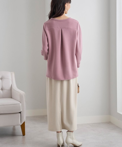 BELLUNA PLUS(ベルーナ)の「パール使いふくれジャカードプルオーバー(Tシャツ/カットソー・レディース・ネイビー/ピンク/アイボリー・X-LARGE/LARGE/MEDIUM)」の16枚目の写真