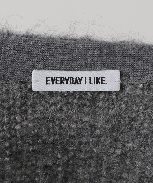 EVERYDAY I LIKE.（エヴリディアイライク）の「ベビーアルパカVネックカーディガン（カーディガン/ボレロ・レディース・チャコールグレー/ホワイト・FREE）」の22枚目の写真