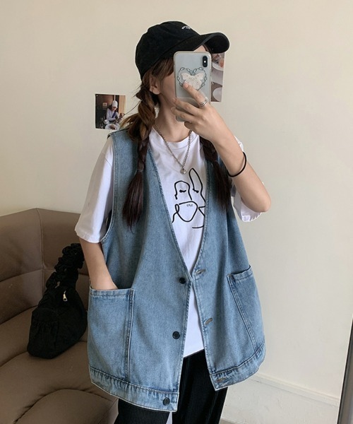 SEU(エスイーユー)の「デニムベスト フラップポケット付き オーバーサイズ ゆったり(ベスト・レディース・ブラック/ブルー・フリー)」の17枚目の写真