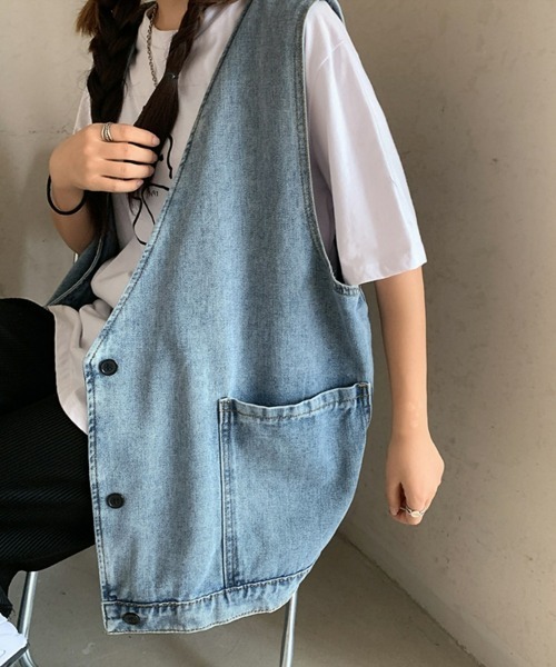 SEU(エスイーユー)の「デニムベスト フラップポケット付き オーバーサイズ ゆったり(ベスト・レディース・ブラック/ブルー・フリー)」の18枚目の写真
