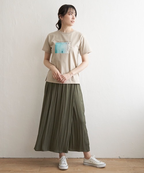 ikka(イッカ)の「ロゴフォトプリントTシャツ(Tシャツ/カットソー・レディース・ベージュ/イエロー/オフホワイト/ホワイト・S/L/M)」の9枚目の写真